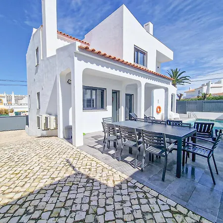 Soares - Centro - For Families - By Bedzy Albufeira