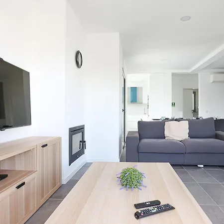 Soares - Centro - For Families - By Bedzy Albufeira