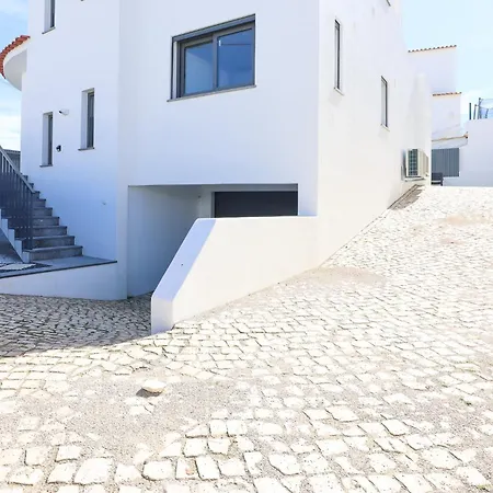 Soares - Centro - For Families - By Bedzy 알부페이라