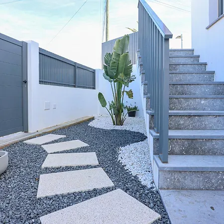 Soares - Centro - For Families - By Bedzy 알부페이라